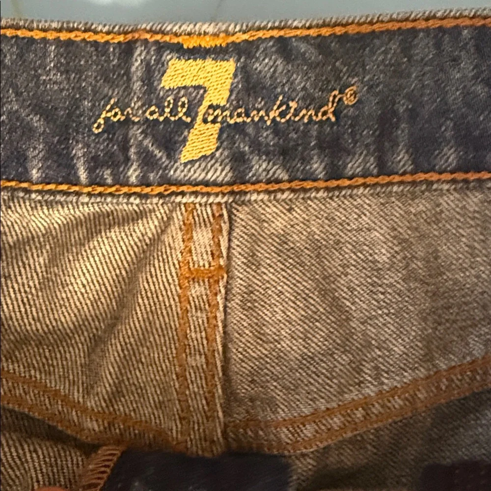 7 For All Mankind White Polka Dot Blue Denim Cutoff Shorts - Picture 2 of 4